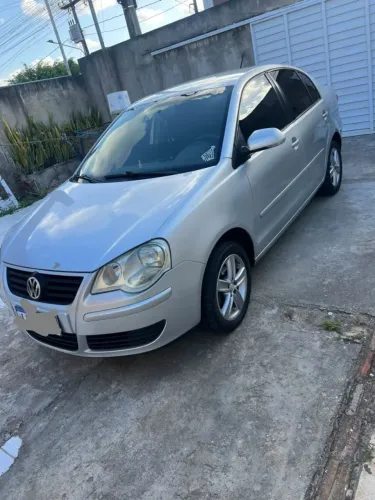 Volkswagen Polo Sedan 1.6 MI Total Flex 8V 4P 2011