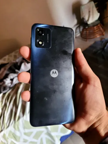 Motorola E13