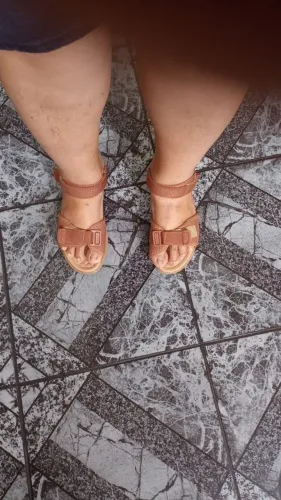 Linda sandalia Papete leve e confortável