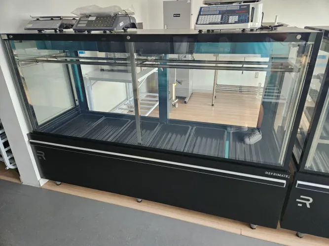 balcão expositor de carnes ar forçado com vidros aquecidos - novo