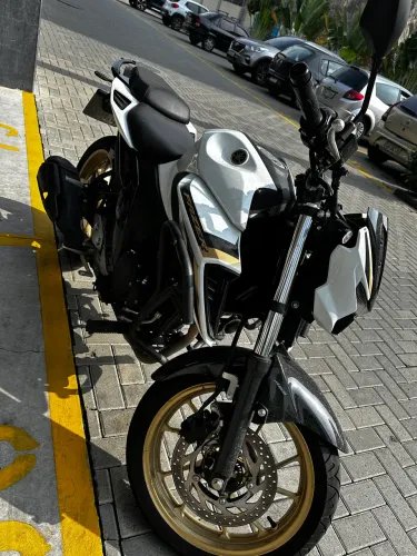 MOTO DE GARAGEM/ ANDOU POUCO