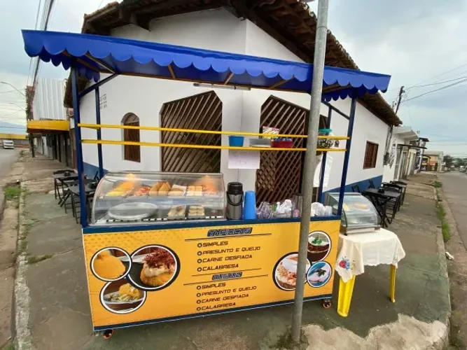 CARRINHO PARA LANCHE, GUARANA E OUTROS