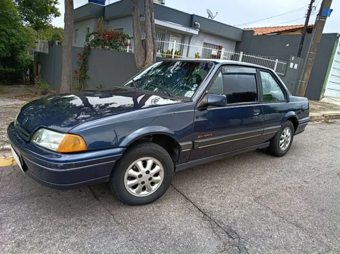 Chevrolet Monza GLS/ Hi-tech 2.0 EFI 2P E 4P 1994