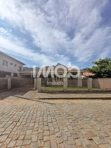 Casa com 1 Suíte + 2 Quartos, Corupá