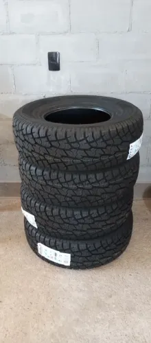 Vendo 4 pneus Rifly 265/70 Aro 16 Novos