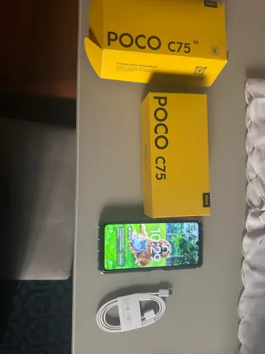 POCO C75 novo, dois meses de uso 