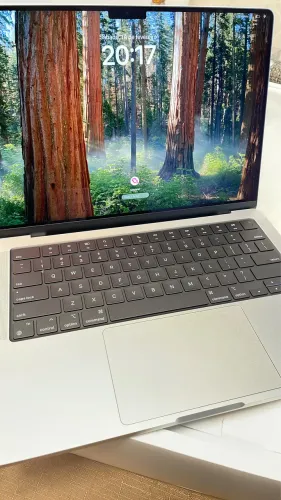 ? Apple MacBook Pro 14? - Chip M4 | 16GB RAM | 512GB SSD