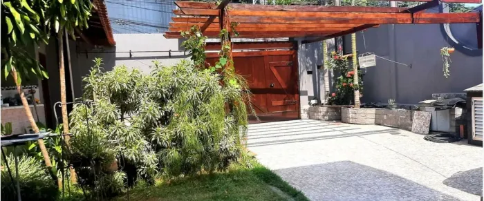 Casa com 5 quartos à venda, por R$ 900.000 - São Francisco - Niterói/RJ