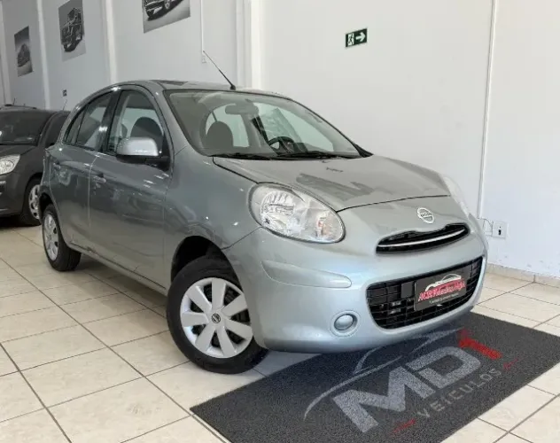 Nissan March S 1.0 16V Flex Fuel 5P 2014
