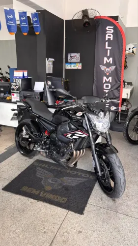 YAMAHA XJ6n 600cc 2012