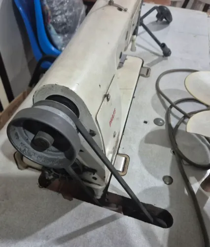 Máquina de Costura Industrial PFAFF Costura Reta