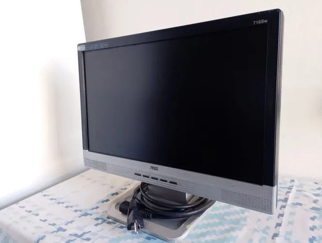 ? MONITOR AOC 17" À VENDA