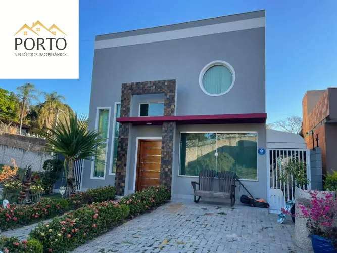 Linda casa em condomínio à venda em Louveira-SP, 3 quartos, 2 suítes, 1 sala, 4 banheiros,