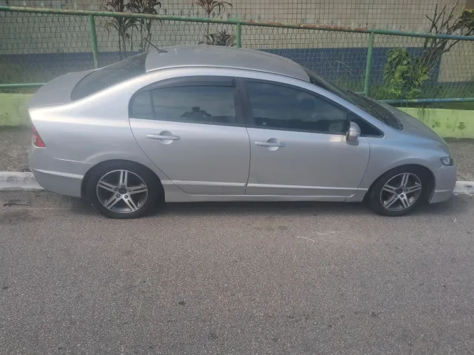 Honda Civic Sedan EXS 1.8/1.8 Flex 16V Aut. 4P 2007