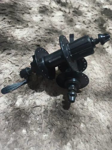 Cubos K7 Shimano 36 furos.