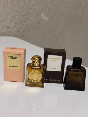 Miniaturas de perfumes BURBERRY - 5ml - Originais e com caixinha.