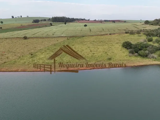 Sitio com 8,5 alqueires na região de Avaré-SP