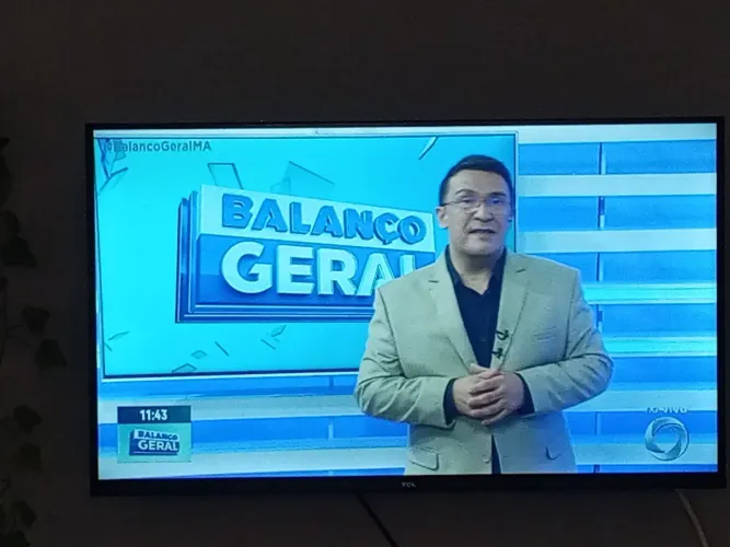 Vendo uma smartv tv
