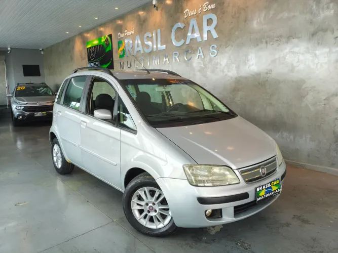Fiat Idea ELX 1.4 MPI Fire Flex 8V 5P 2010