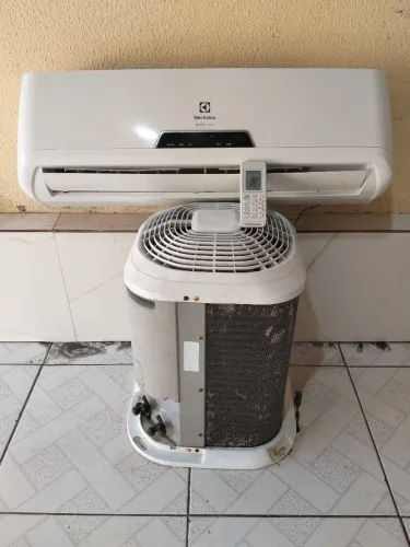 Ar-condicionado Eletrolux ecoturbo 9000btus