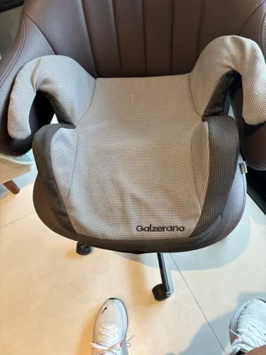 Cadeira de elevação para cinto de segurança 