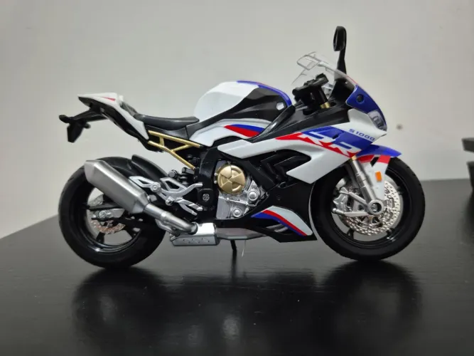Miniatura da s1000rr