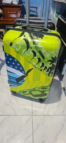 Vendo malas de viagem
