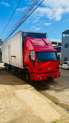 Ford Cargo 2422e