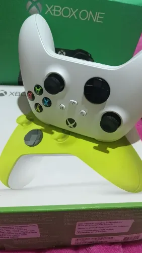 Controle Xbox estado de novo