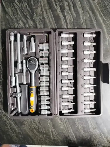 Kit Ferramenta Estojo Soquetes Chave Catraca Manual 46 Peças