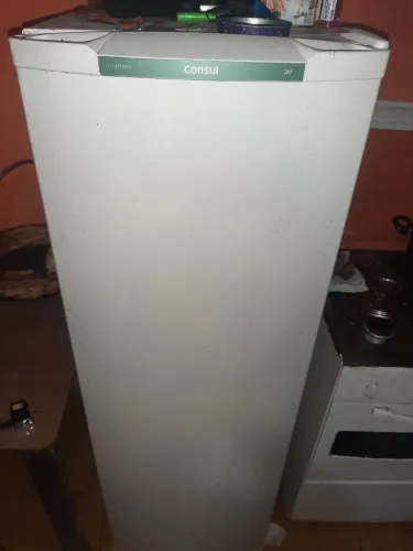 Geladeira branca