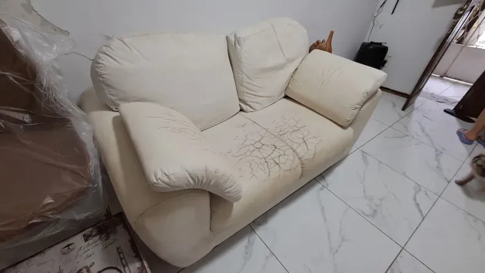 SOFA Usado
