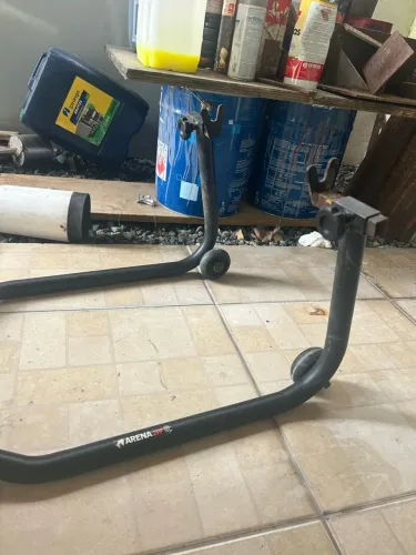 Cavalete traseiro pra moto
