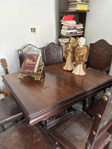 Mesa antiga madeira maciça 