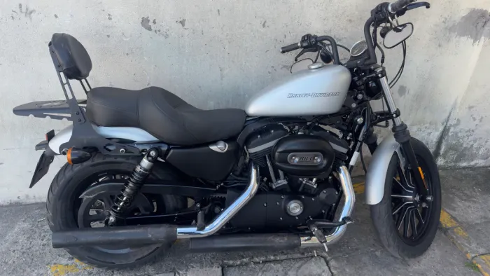 Harley Davidson Iron 883