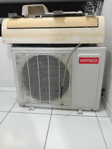 Vendo ar condicionado 12 mil btus, motivo comprei um novo não faço entrega. 