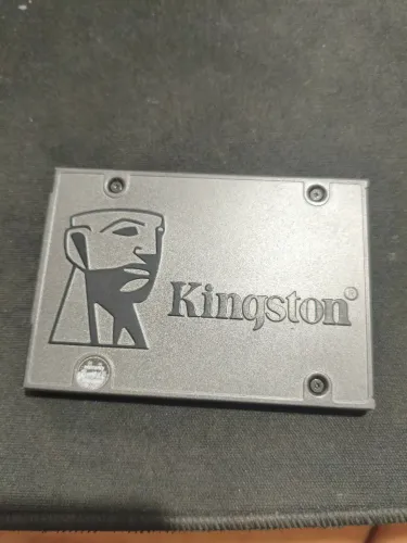 SSD 240 GB Kingston em Ótimas condições