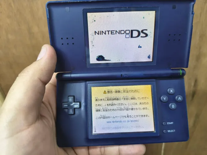 Nintendo DS Lite. LER A DESCRIÇÃO!!!