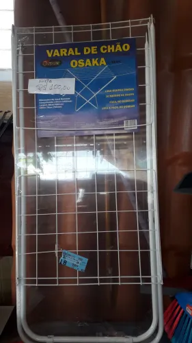 Varal de chão com abas