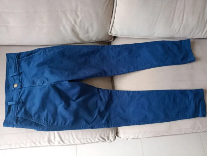 Calça sarja bolso embutido bolso faca r$ 60