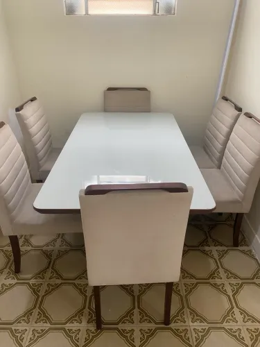 Mesa 06 cadeiras