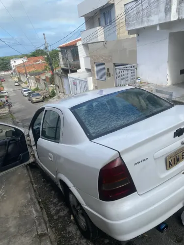 Chevrolet Astra GL 1.8 MPFI 3P 1999