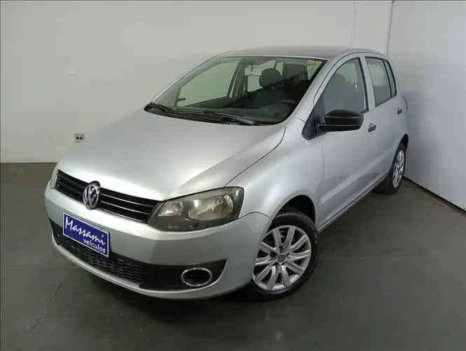 Volkswagen Fox 1.0 MI Total Flex 8V 5P 2014