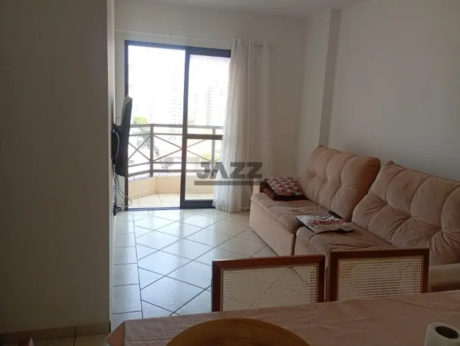 Apartamento à venda com 83m², 3 quartos (sendo 1 suíte) e 2 vagas de garagem, localizado