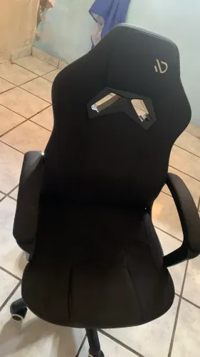 Cadeira gamer de escritório com rodas