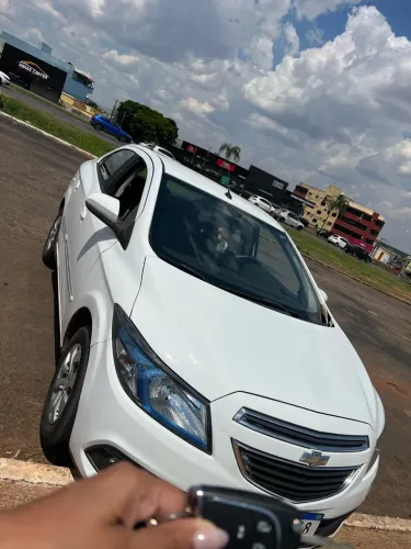 Chevrolet Prisma Sed. LT 1.0 8V Flexpower 4P 2015