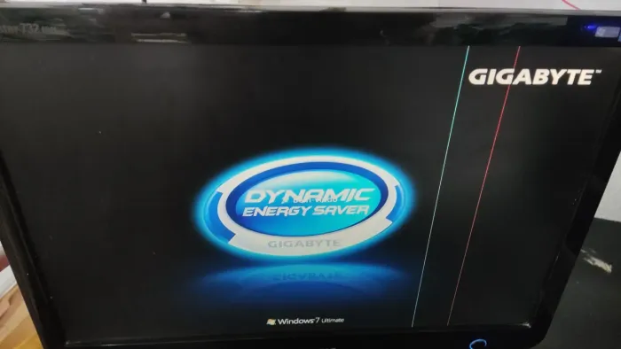 Monitor LCD Samsung 17 polegadas 732nw defeito linhas