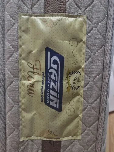Colchão casal Gazin de molas