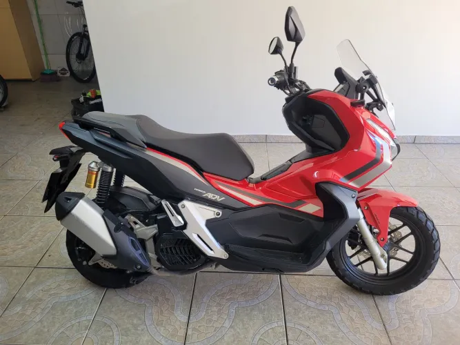 Honda ADV 2024