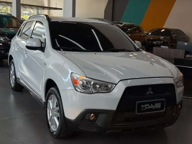 Mitsubishi ASX 2.0 16V 160cv Aut. 2012
